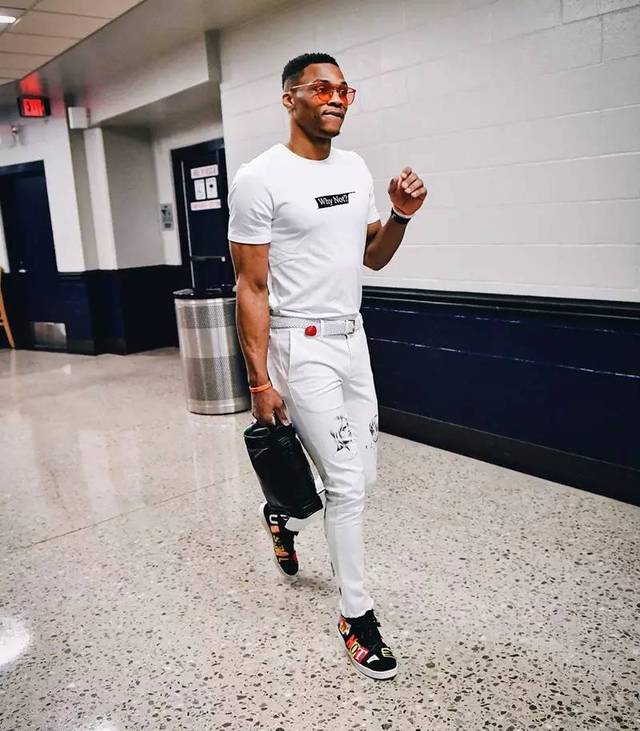 向让他留队 向让他留队