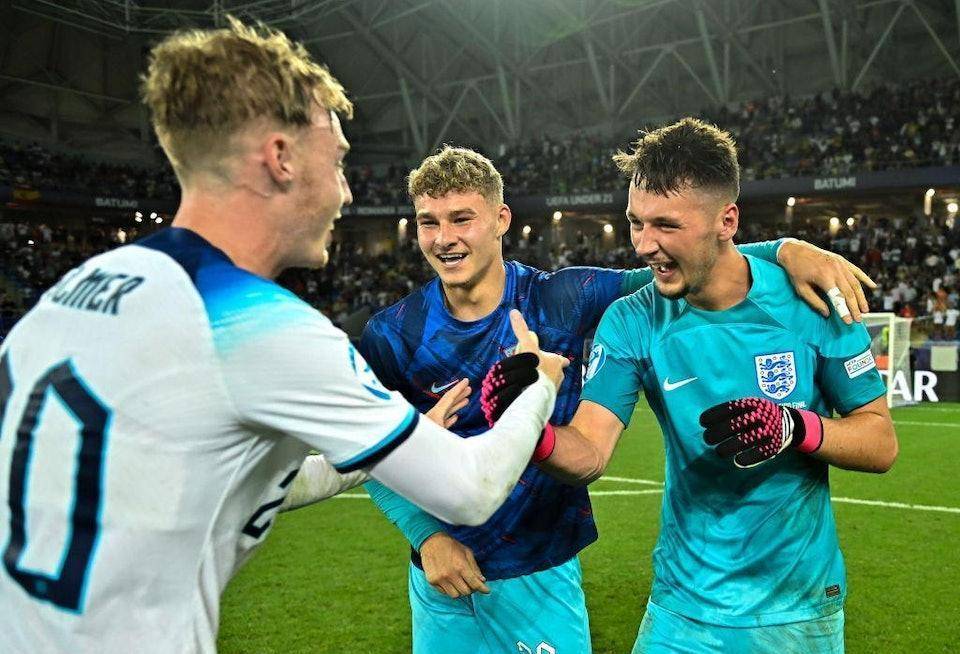 此举同样是 此举同样是