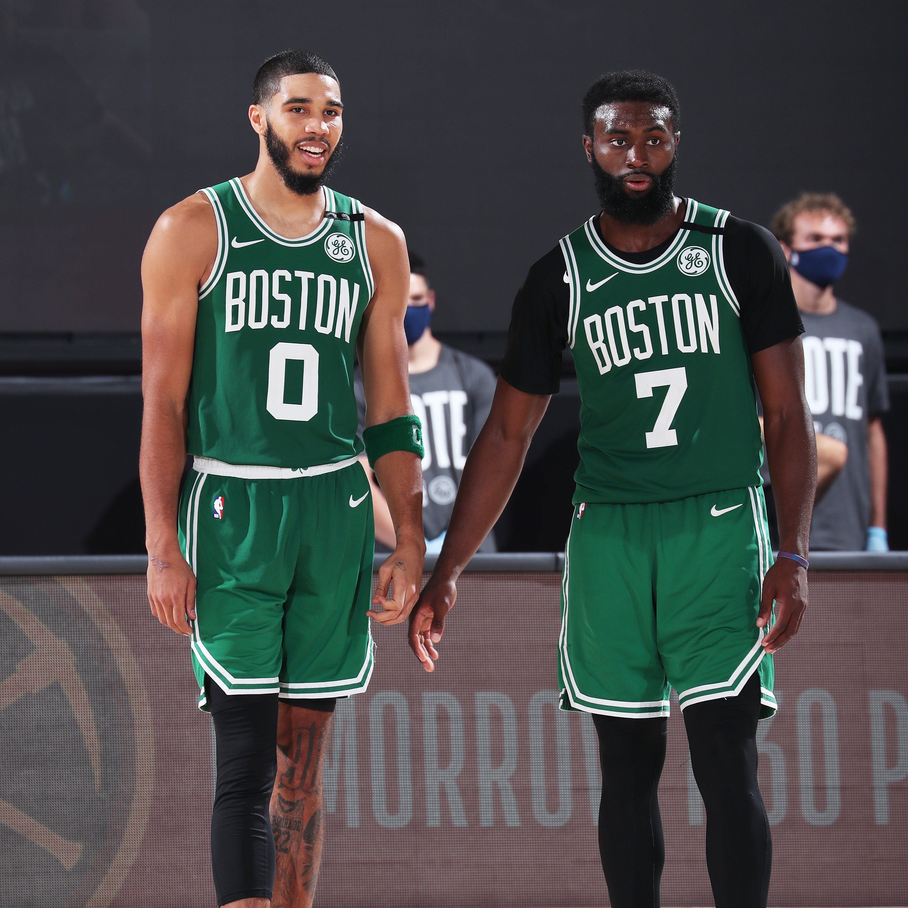 在官宣前后 在官宣前后