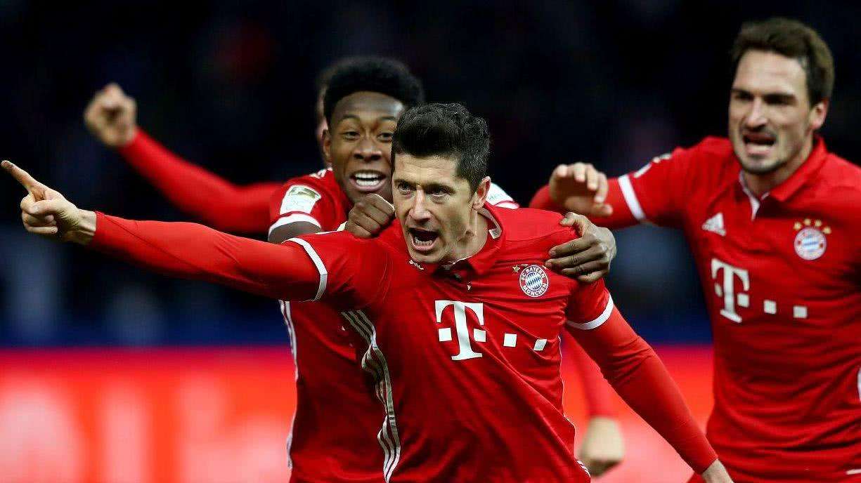 禁区肋部的 禁区肋部的